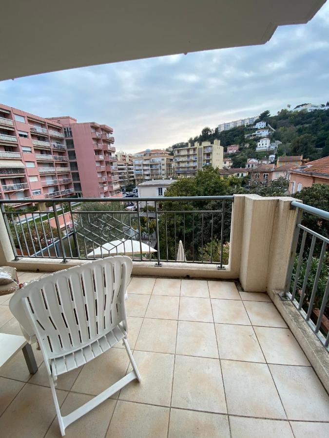 Beau 3 P. Parfaitement Situe Et Place De Parking A Disposition Menton Buitenkant foto